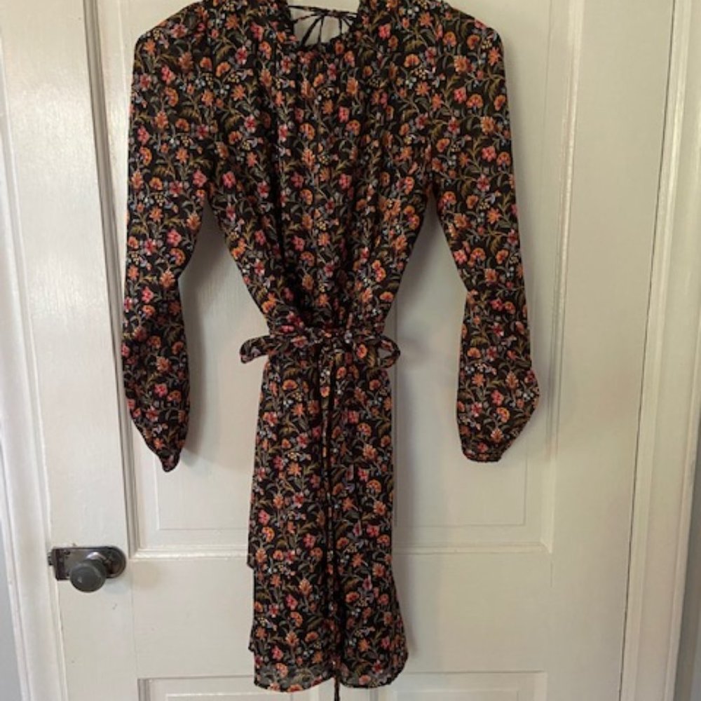 Loft XSP Black multicolor dress